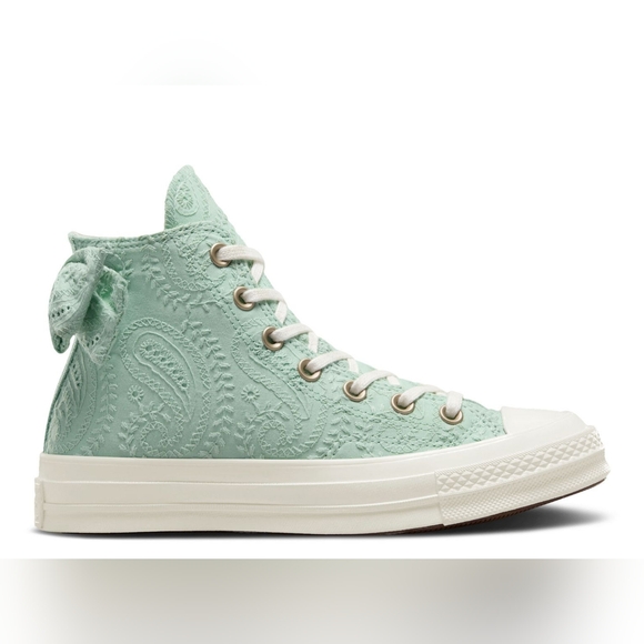 Women's Converse Chuck 70 Bow - Picture 2 of 4